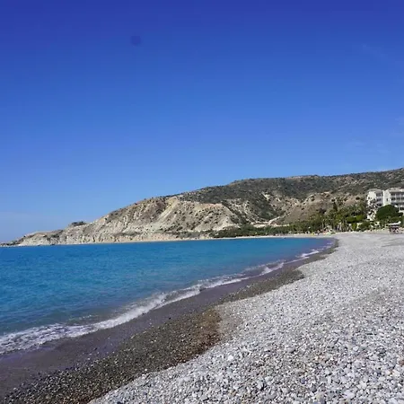Hanna Mit Meerblick * Pissouri